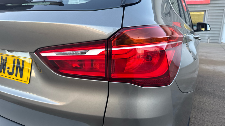 BMW X1 xDrive 20i xLine 5dr Step Auto Petrol Estate